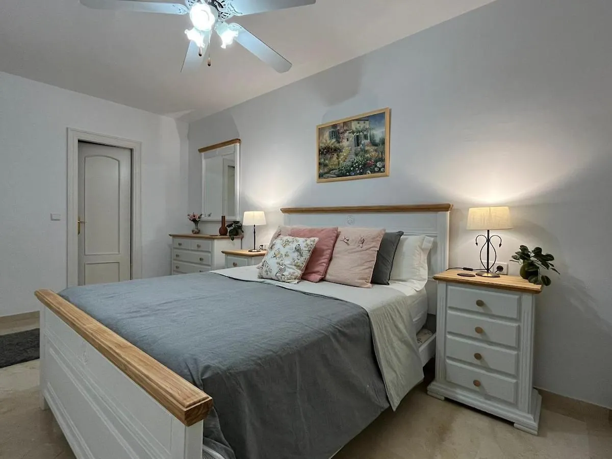 Frontline Golf Apartment Marbella