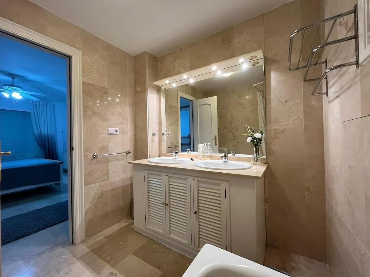 Frontline Golf Apartment Marbella 0*,